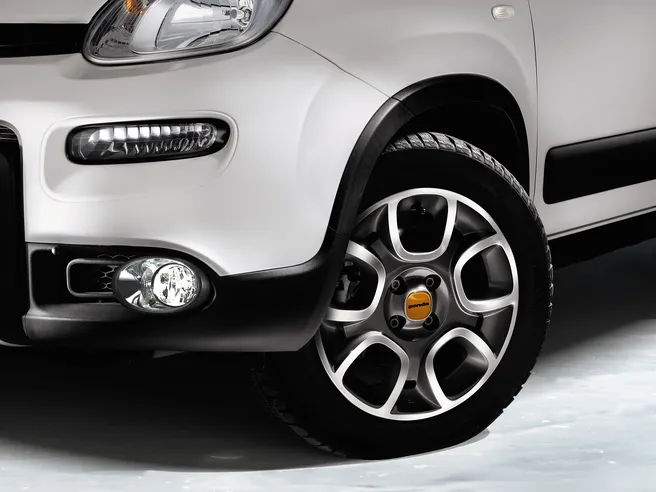 E’ stagnazione per mercato auto Italia, pesa la crisi del diesel. A maggio -1,2%