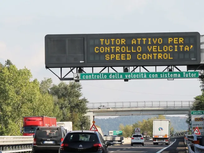 Tutor e autovelox in strada: italiani a rischio multa