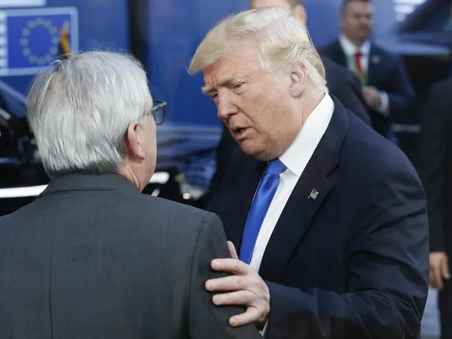 Trump-Juncker trovano compromesso sui dazi, Borse europee festeggiano