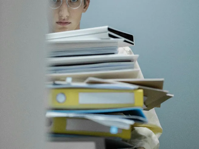 PMI italiane schiacciate dalla burocrazia: il costo nascosto da 80 miliardi