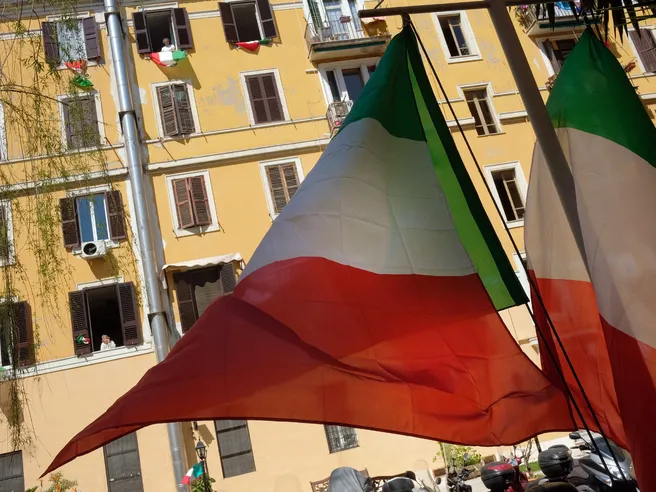 Con PA ritardataria bomba NPL da 12 miliardi per banche italiane. Mentre da ‘Ue arriva ‘il nein’ su piano bad bank europea