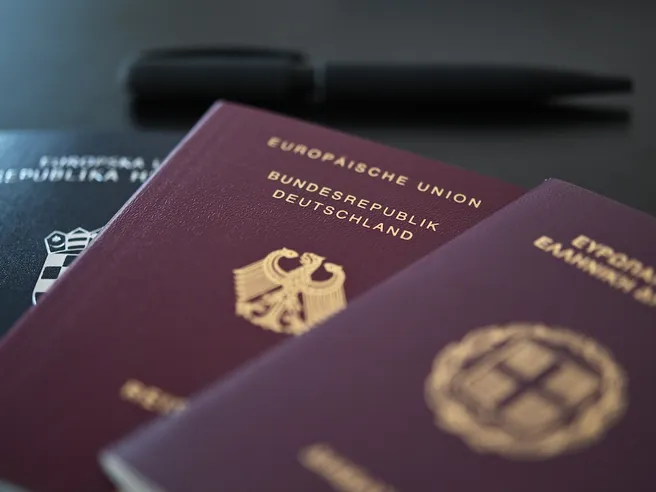 Passaporto, come richiederlo in Questura o presso gli uffici postali