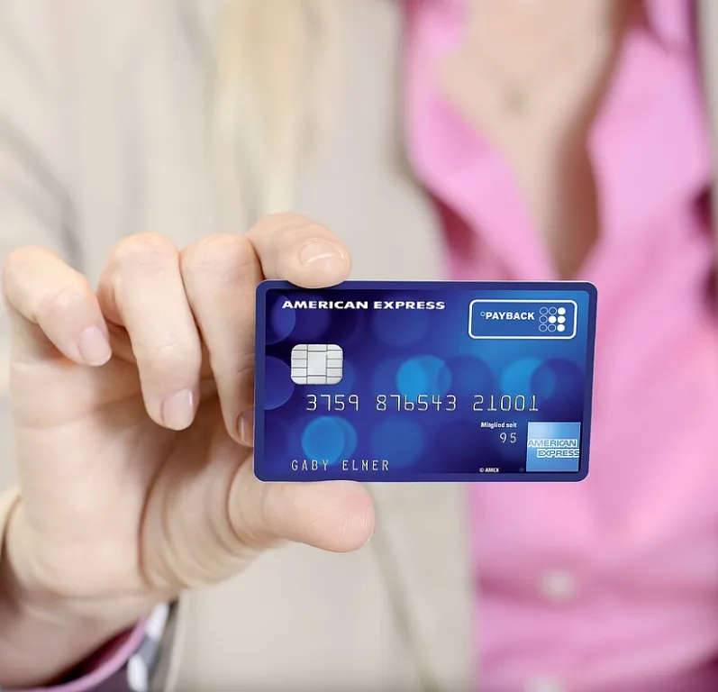 Carta PAYBACK Amex: punti su tutti gli acquisti, assicurazioni e assistenza 24/7