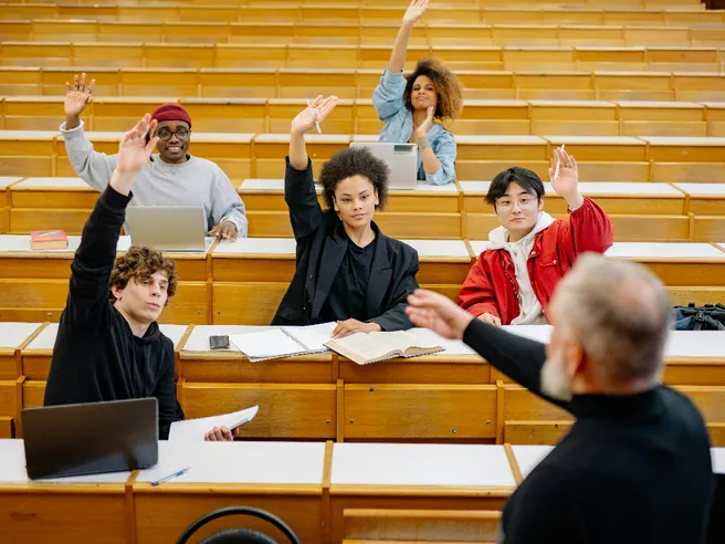 Detrazione spese TFA sostegno nel 730/2025: come funziona e requisiti