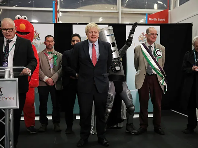 Elezioni generali UK: trionfano Tories di Johnson, con maggioranza più forte da Thatcher. Ora la Brexit