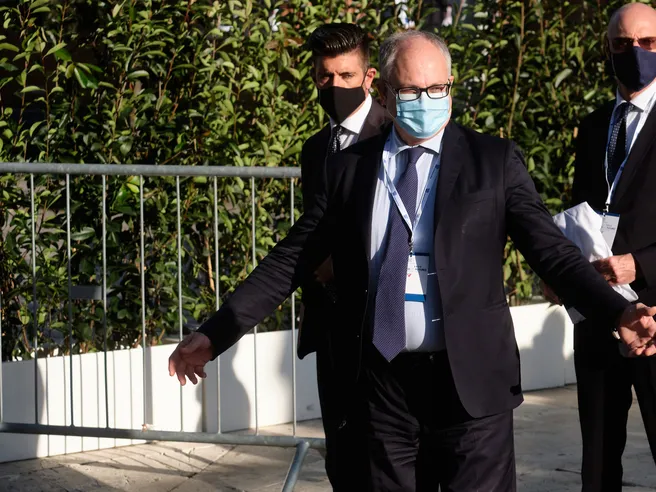 CdM approva Nadef: tutti i numeri su Pil, debito e deficit. Gualtieri: con fondi Ue l’Italia del futuro