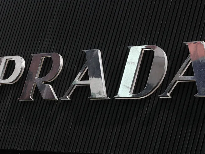 Moda in affanno nell’anno del Covid. Giro d’affari in calo: tra gli italiani spicca Prada
