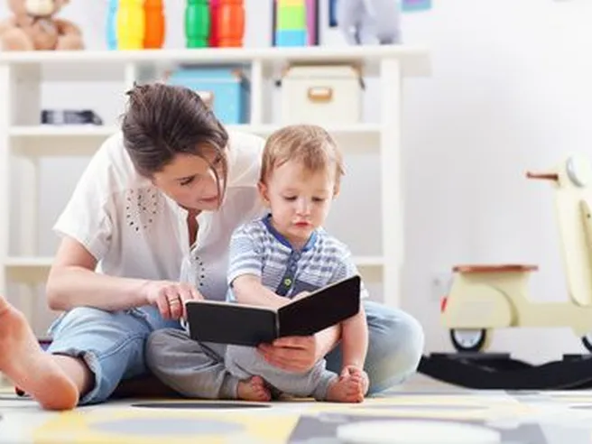Se fare la mamma fosse un lavoro? 6.480 euro lo stipendio mensile