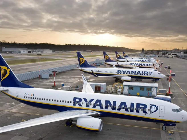 Ryanair: multa Antitrust da 1,85 milioni per voli cancellati lo scorso autunno