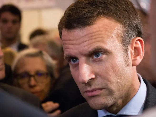Francia lancia il leasing sociale: auto elettrica a noleggio a 100 euro al mese
