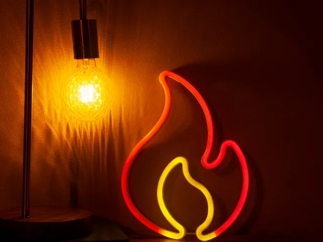 Bollette luce e gas: perché i prezzi restano alti