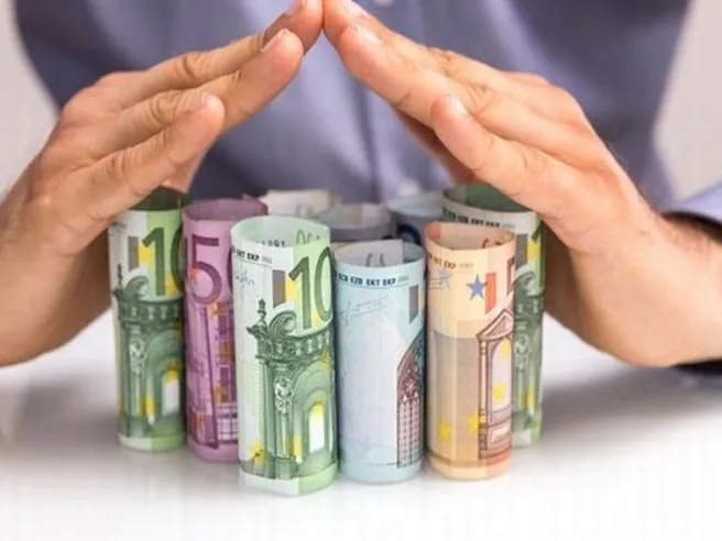 Risparmio: il 30% degli italiani non riesce a far fronte a spesa imprevista di 1000 euro