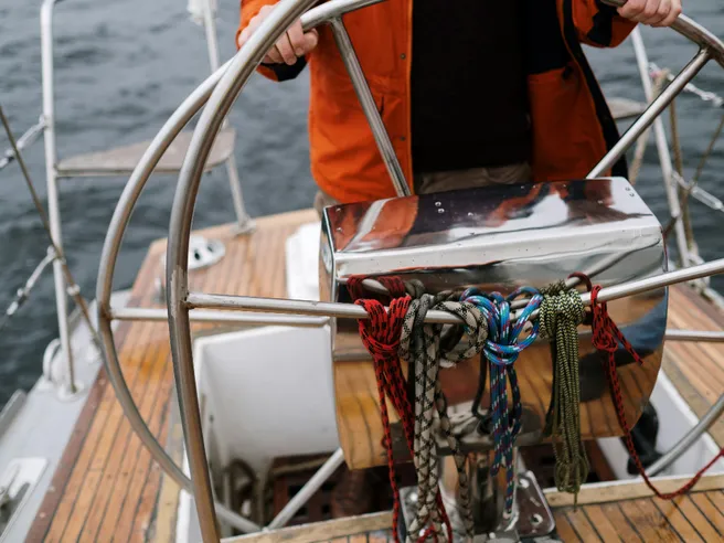 Patenti 2025: niente aumento Iva per moto e nautica