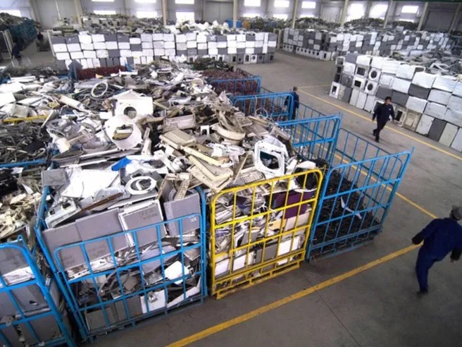 Rifiuti, arriva la super tassa dall’Unione Europea