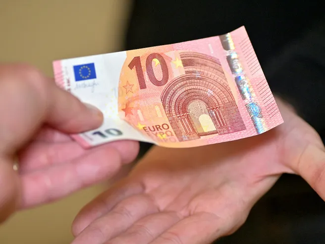 Prestiti estinti in anticipo: la UE obbliga le banche a rimborsare tutti i costi