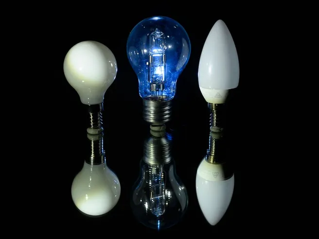 Bollette di luce e gas: quanto costano con la Maggior Tutela