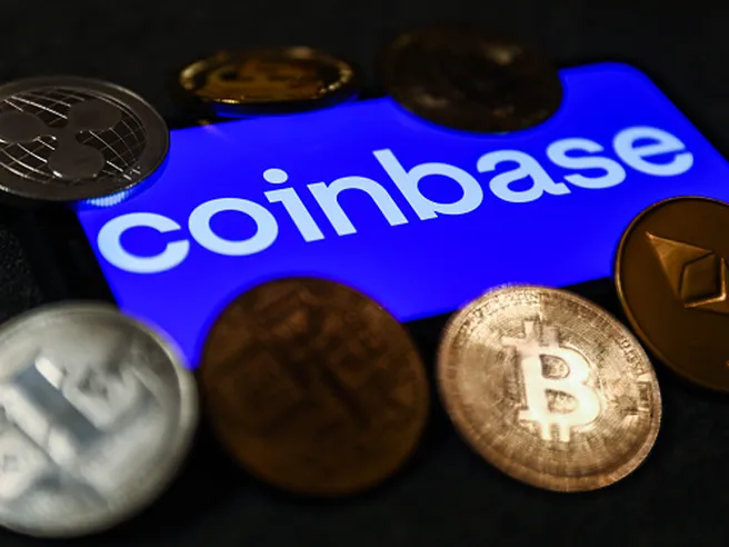 Coinbase Recensione Completa 2025: Cos’è e Come Funziona