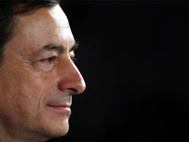 Sette anni fa Bce Mario Draghi lanciava tassi negativi. Banche italiane, ecco quanto hanno guadagnato di più