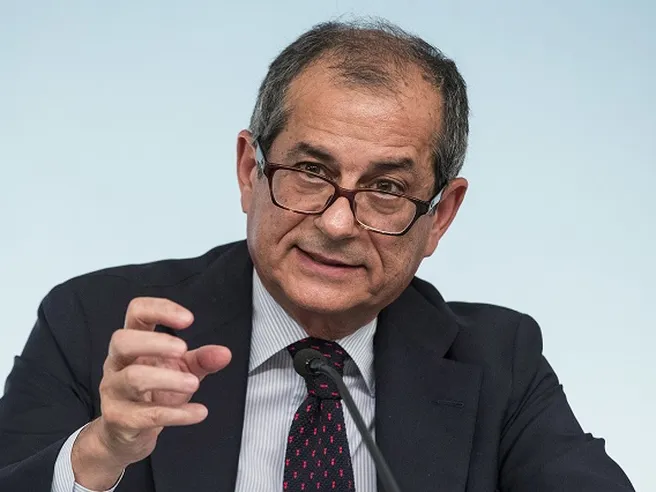 Governo rassicura su impegno calo debito. Intanto Tria prepara viaggio in Cina per attirare interesse sui Btp
