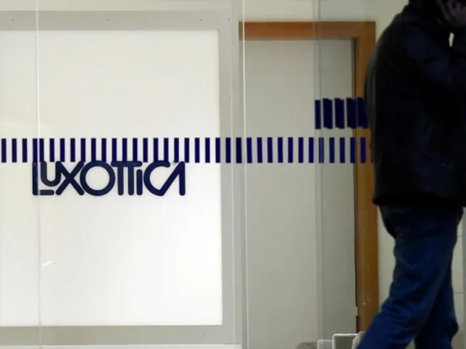 EssilorLuxottica estende la settimana corta: rivoluzione nel lavoro in Italia