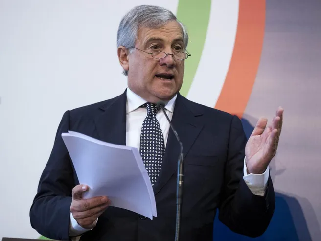 La battaglia dell’Italia contro nuove disposizioni BCE su NPL. Da Tajani altolà a Draghi