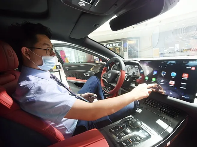 La cinese BYD insidia l’elite dei gruppi auto mondiali, i numeri del gruppo su cui ha scommesso Buffett