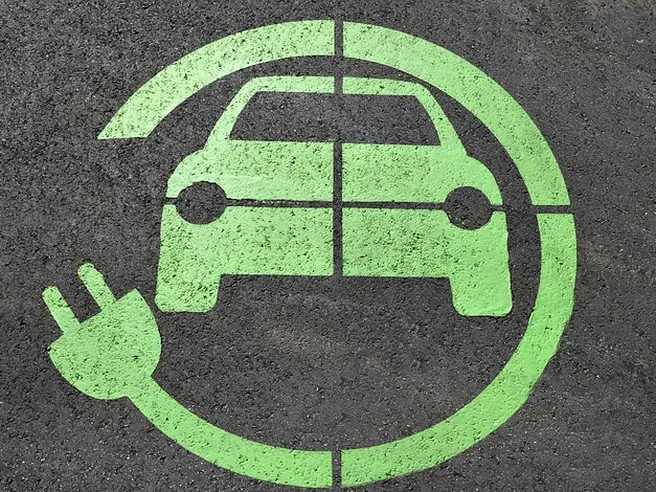 Ecobonus auto e moto, da oggi si parte. Ecco come funziona e chi può richiedere l’incentivo