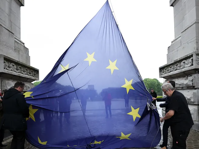 Arriva una nuova tassa europea sulle grandi imprese
