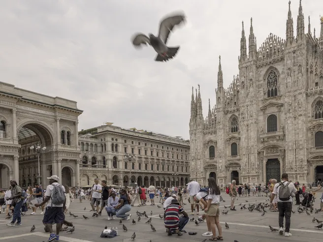 Milano, mercato immobiliare da record. E la gente va in provincia