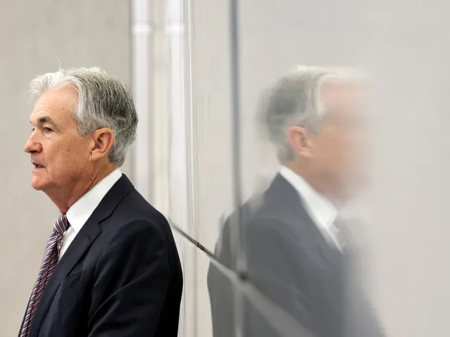 Scatta countdown ad annuncio Fed. Hard landing inevitabile? Powell pronto a una nuova maxi stretta sui tassi