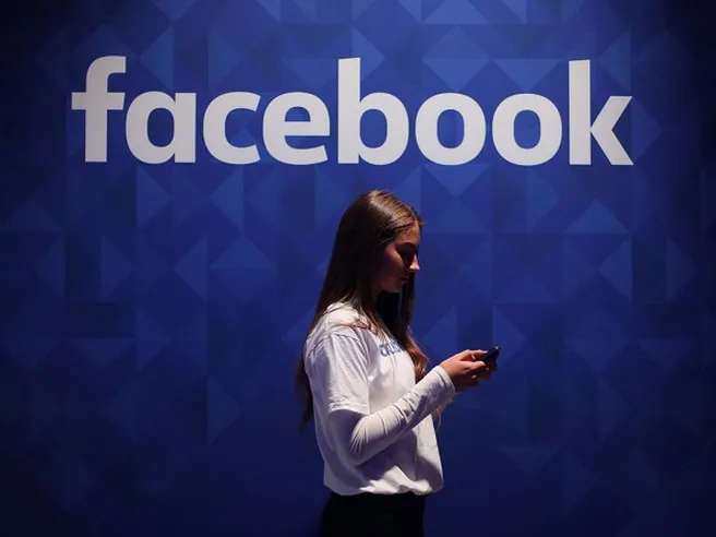 Facebook dovrà pagare 10 milioni per uso scorretto dati utenti