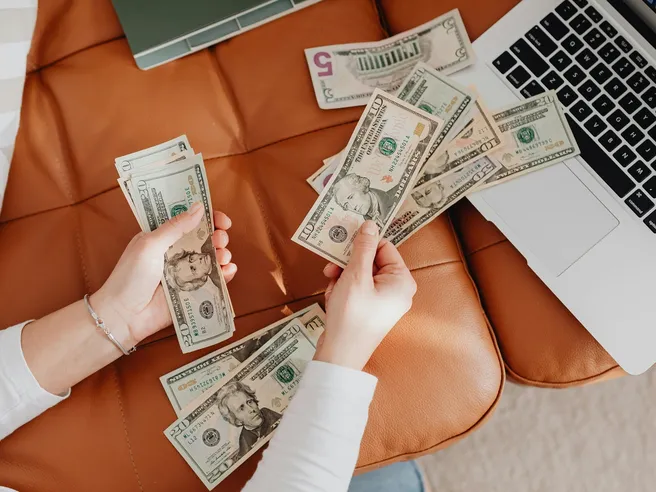 Fai crescere i tuoi risparmi con Crédit Agricole: 3% per 6 mesi e buoni Amazon fino a 500€