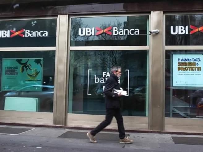 Parte l’OPS, Intesa Sanpaolo replica al cda di UBI e tiene porta chiusa a rilancio offerta