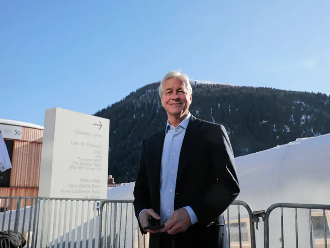 L’allarme di Dimon (ceo JP Morgan): ‘con guerra Ucraina e Fed tenetevi pronti a un uragano economico’