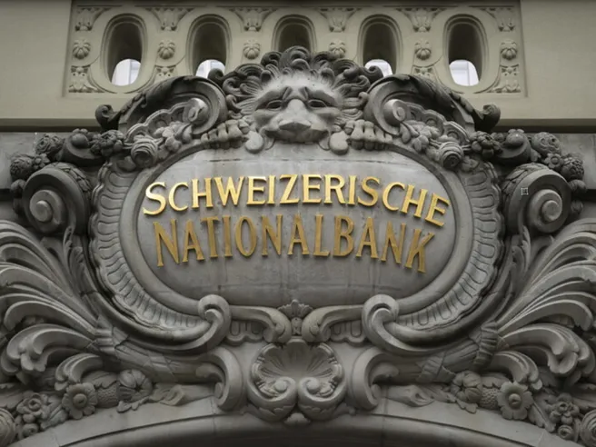 La Banca Nazionale Svizzera azzera i tassi di interesse: cosa significa