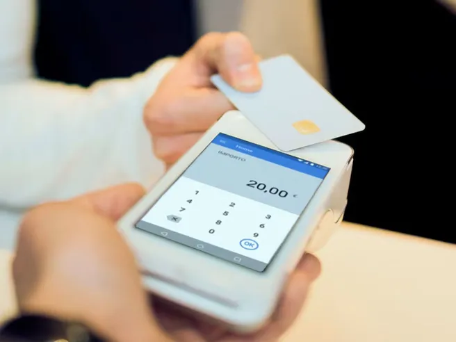 POS a canone zero e 1% di commissioni con Smart POS Easy di Axerve