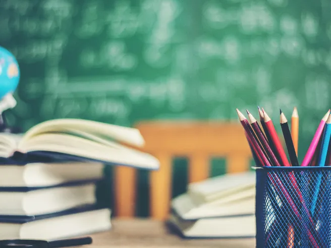 Scuola, spesa media oltre 800 euro a studente