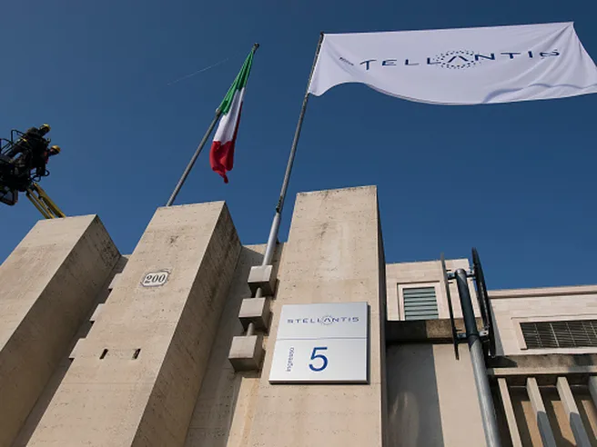 Mercato europeo auto strappa +62,7% su marzo 2020, con Stellantis a +140,9%: c’è effetto lockdown