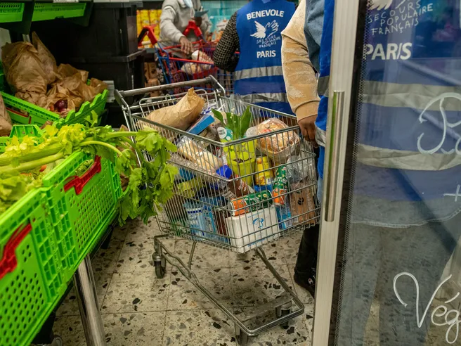 L’Europa chiede di non aumentare i salari. Ecco perché