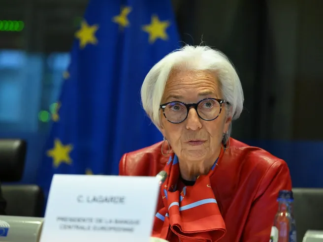 Caro mutui: 200mila famiglie non riescono a pagare le rate per colpa dei tassi