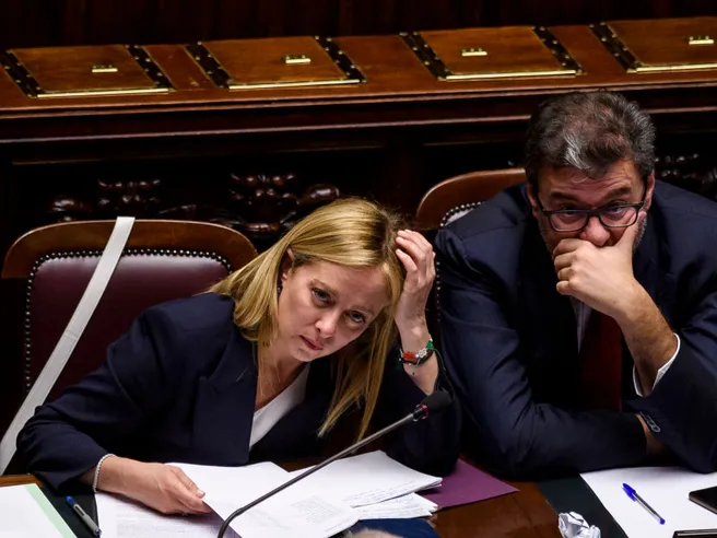 Mps e l’aumento di capitale: ecco i risultati. La fiducia di Giorgetti e il commento di Messina (Intesa)