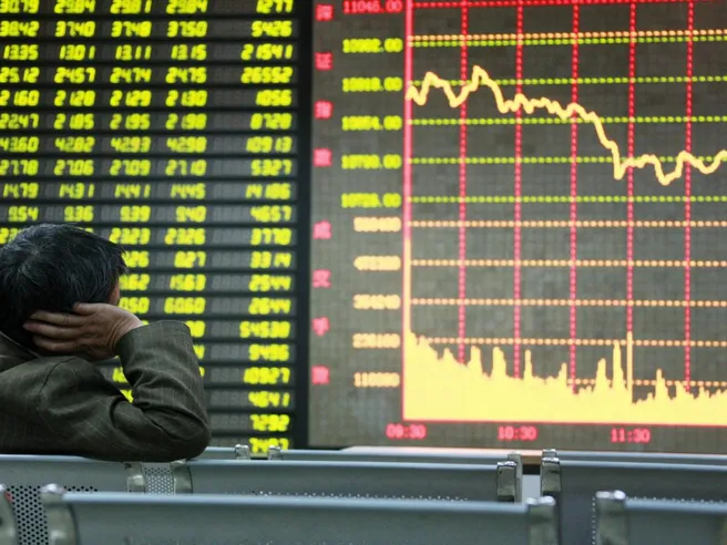 Stretta Cina su colossi internet spaventa le Borse, Milano a -1%. Attesa per Powell