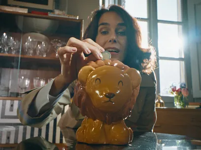 Conto Corrente Arancio a Natale offre il 4% annuo lordo sui risparmi e il 4% di cashback