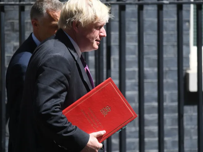 Boris Johnson positivo e boom contagi in USA e Spagna, sulle Borse torna il panico da virus