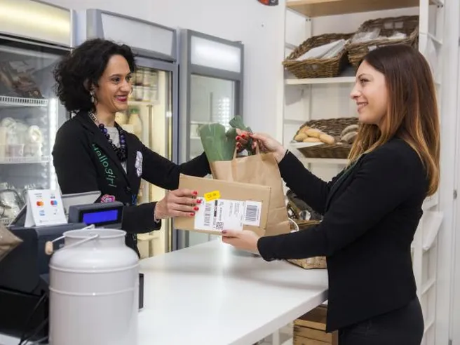 Amazon lancia il servizio Counter, ora il pacco si può ritirare nel punto vendita