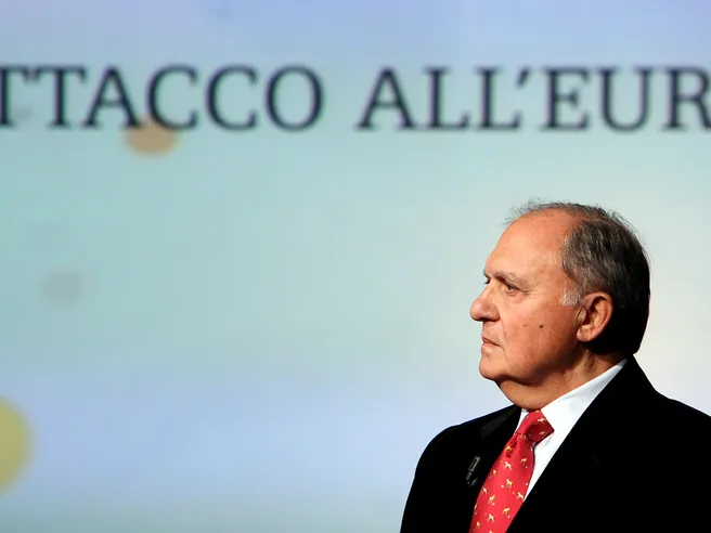 Paolo Savona spaventa Bruxelles. Lui: Italia rischia di consegnare sovranità fiscale a triade Fmi-Bce-Ue