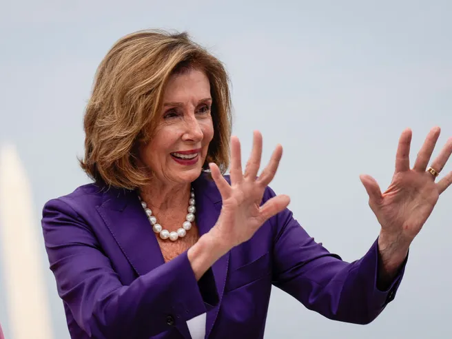 La visita di Pelosi a Taiwan sciocca il mondo. E la Russia blinda subito la sua amica Cina