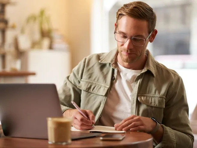 Con il conto aziendale Vivid ottieni fino al 10% di cashback super ogni acquisto