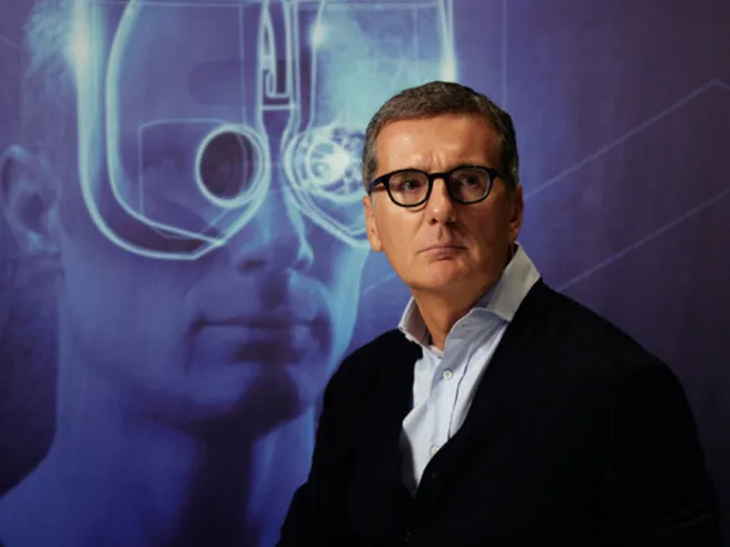 Meta Ray-Ban lancia gli occhiali con cellulare integrato