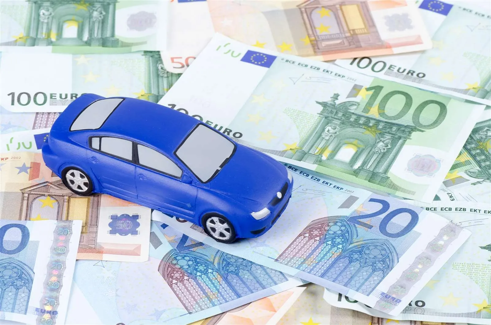 Se non fai questa comunicazione alla Motorizzazione rischi una multa fino a 3mila euro